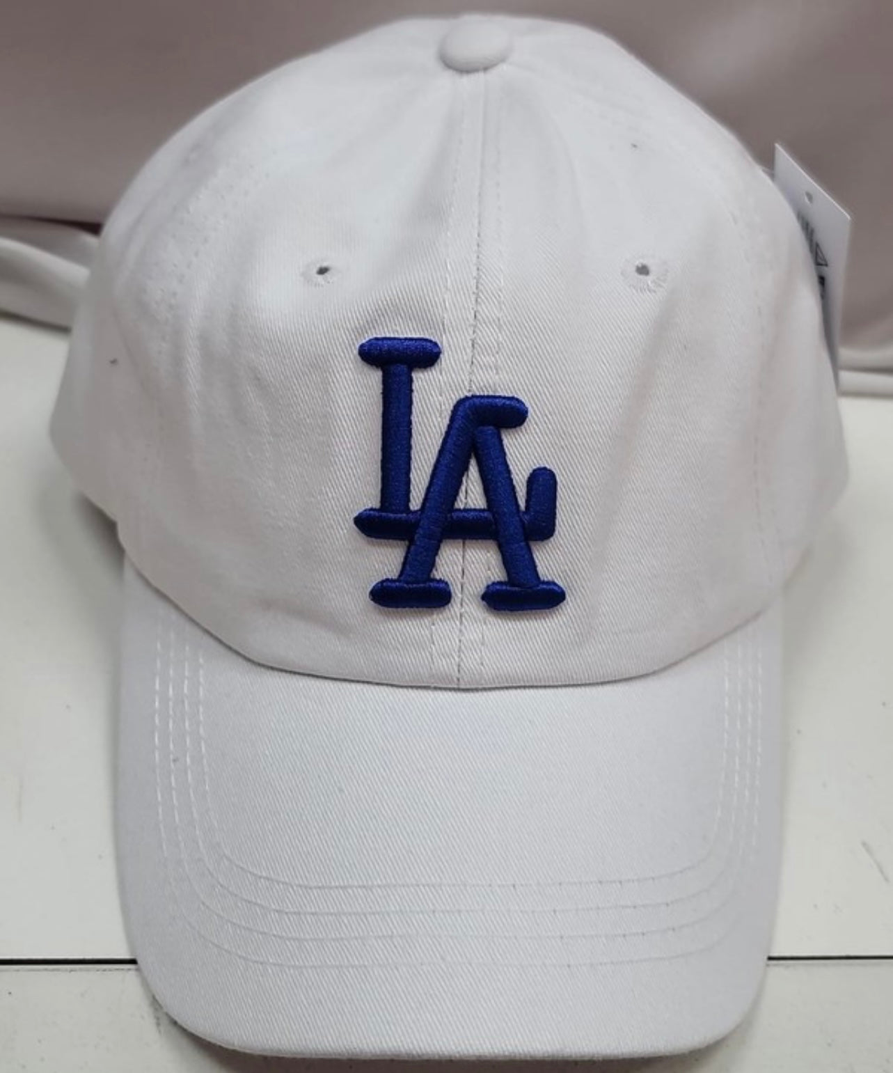 La Embroidery Baseball Cap ( White)